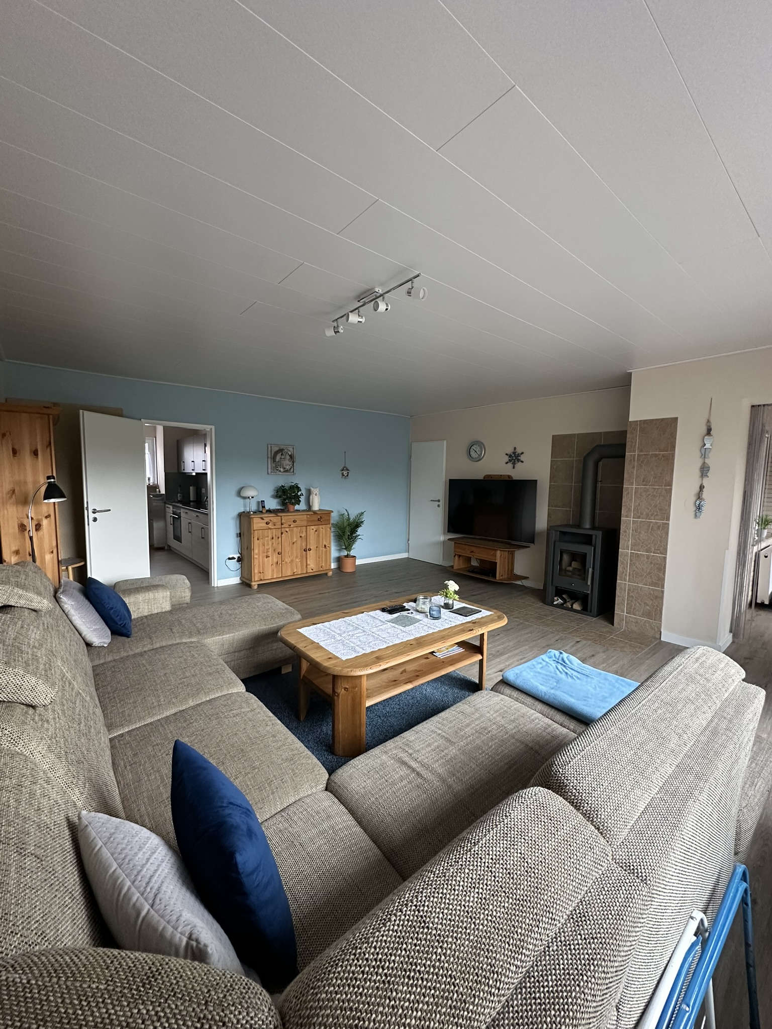 Wohnzimmer Bild 1